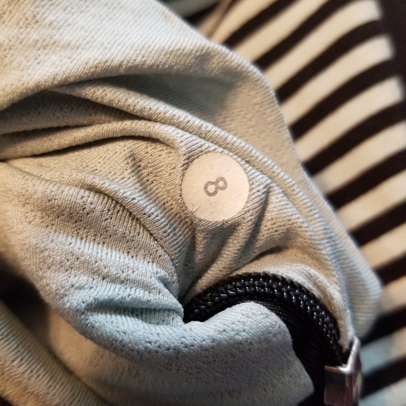 Lululemon long sleeve turtleneck sweater - Picture 2 of 14